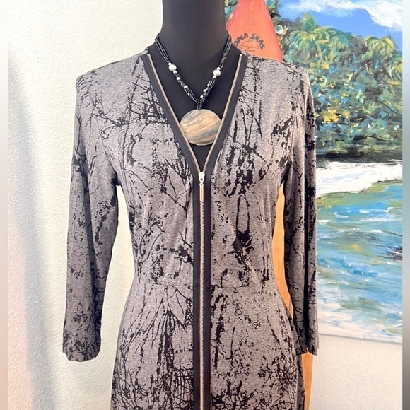 🖤Comfy USA, Zip-Front, Sinfully Soft Rayon/Spandex Dress, Stretch,EUC, Size S - Picture 3 of 10